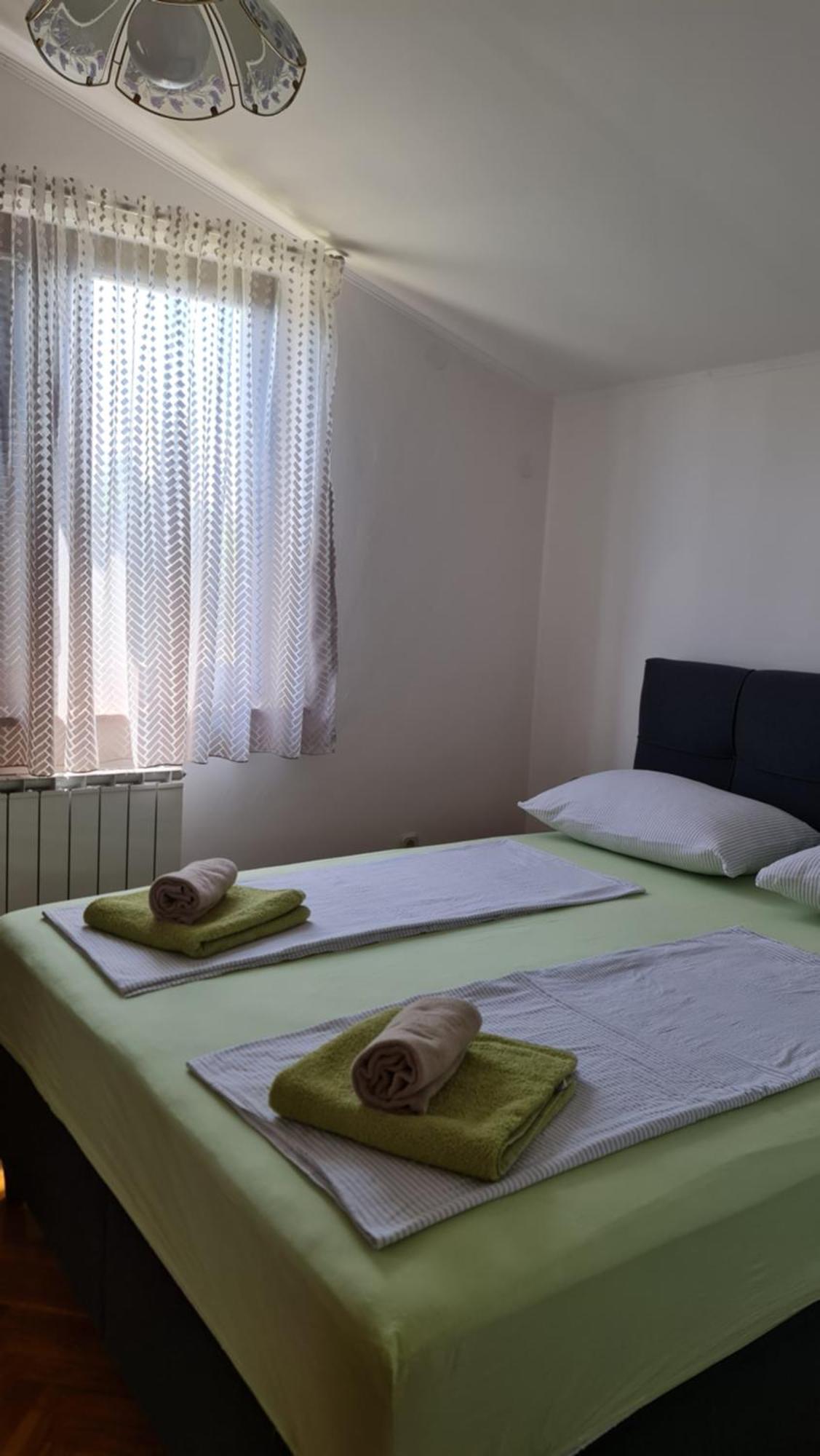Minhen Apartment Muntic Luaran gambar